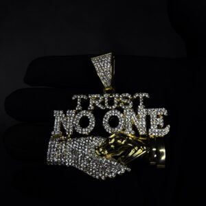 Dije - NO TRUST (Dorado)